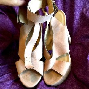 Women’s heels